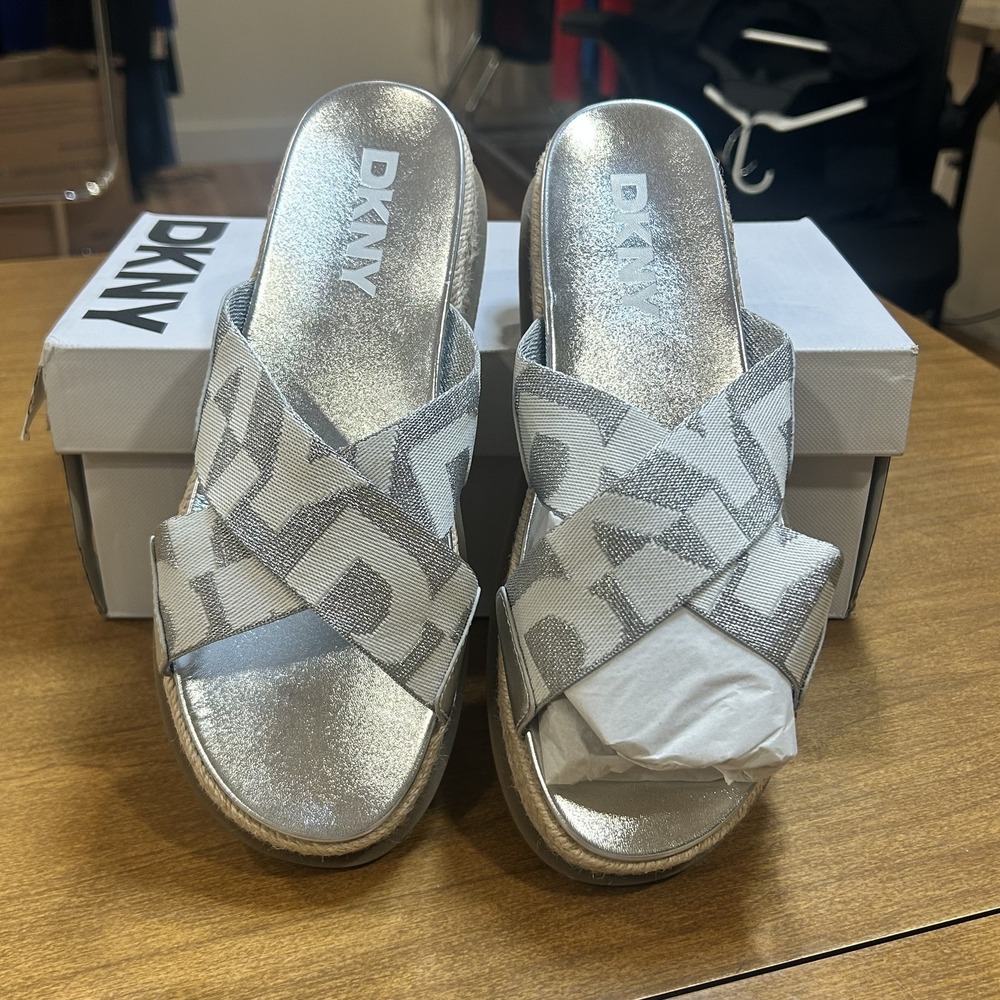 DKNY Binna X Band Sandals Womens Size 8.5 Silver Logo Espadrille Platform Slide
